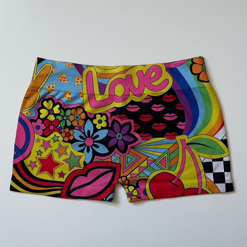 Malibu Sugar Girls’ “Peace & Love” Boy Shorts
